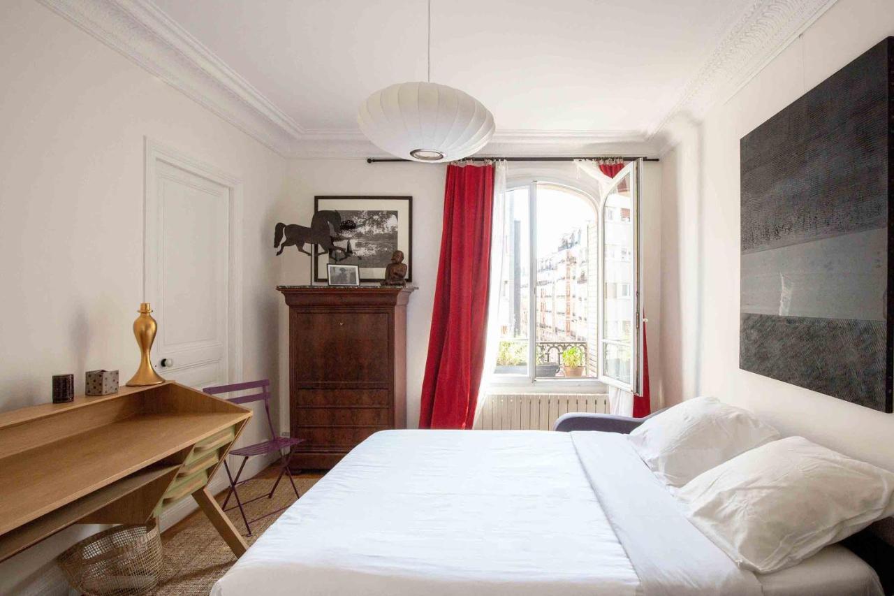 Apartment Veeve - Pastel Pinks In